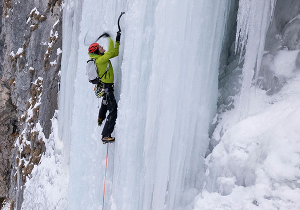 Arrampicata su ghiaccio nella Val Sertig